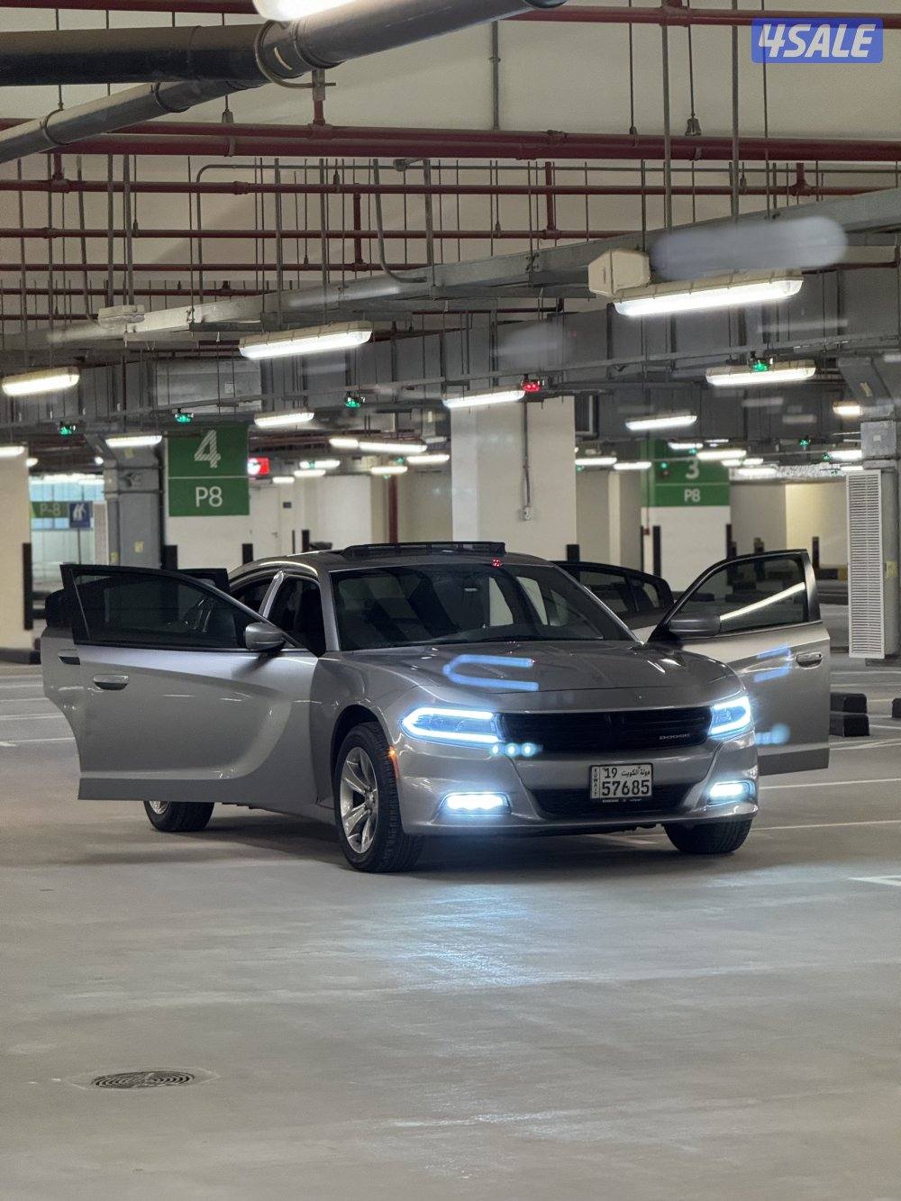 للبيع دوج شارجر مديل 2016 فتحه الشاشه الكبيره 6 سلندر كامل المواصفات2