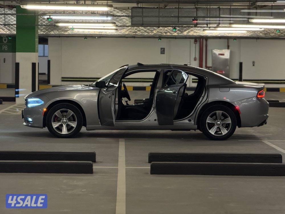 للبيع دوج شارجر مديل 2016 فتحه الشاشه الكبيره 6 سلندر كامل المواصفات4