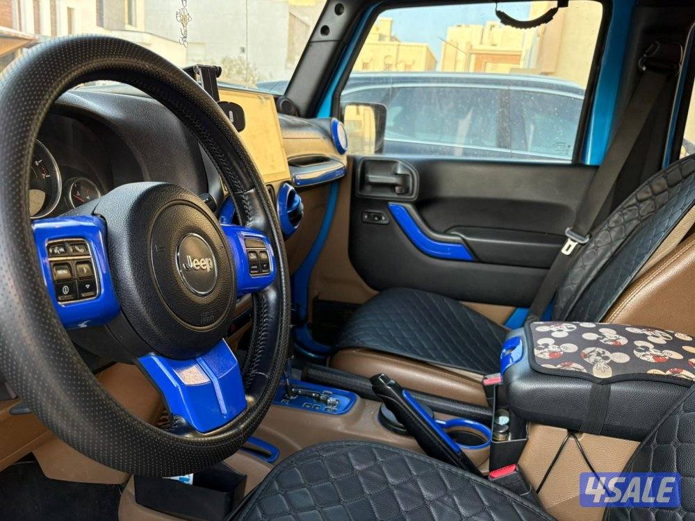 جيب رانجلر صحاري وارد الوكالة موديل 2014 لون ازرق صبغ وكالة6