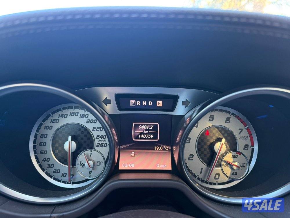 للبيع مرسيدس SL موديل 2013 عداد 1404