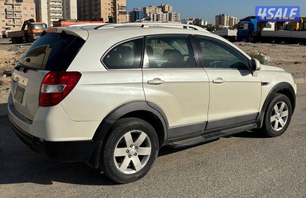 شيفروليه كاب تيفا 2011 جيب ابيض بحاله جيده11