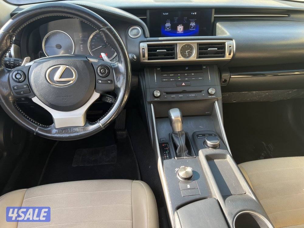 Lexus 20162