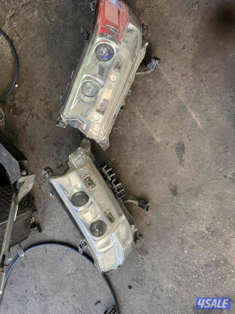 للبيع ليتات لاند كروزر 2016اصلي مركب عدسه الواطي علي السوم0