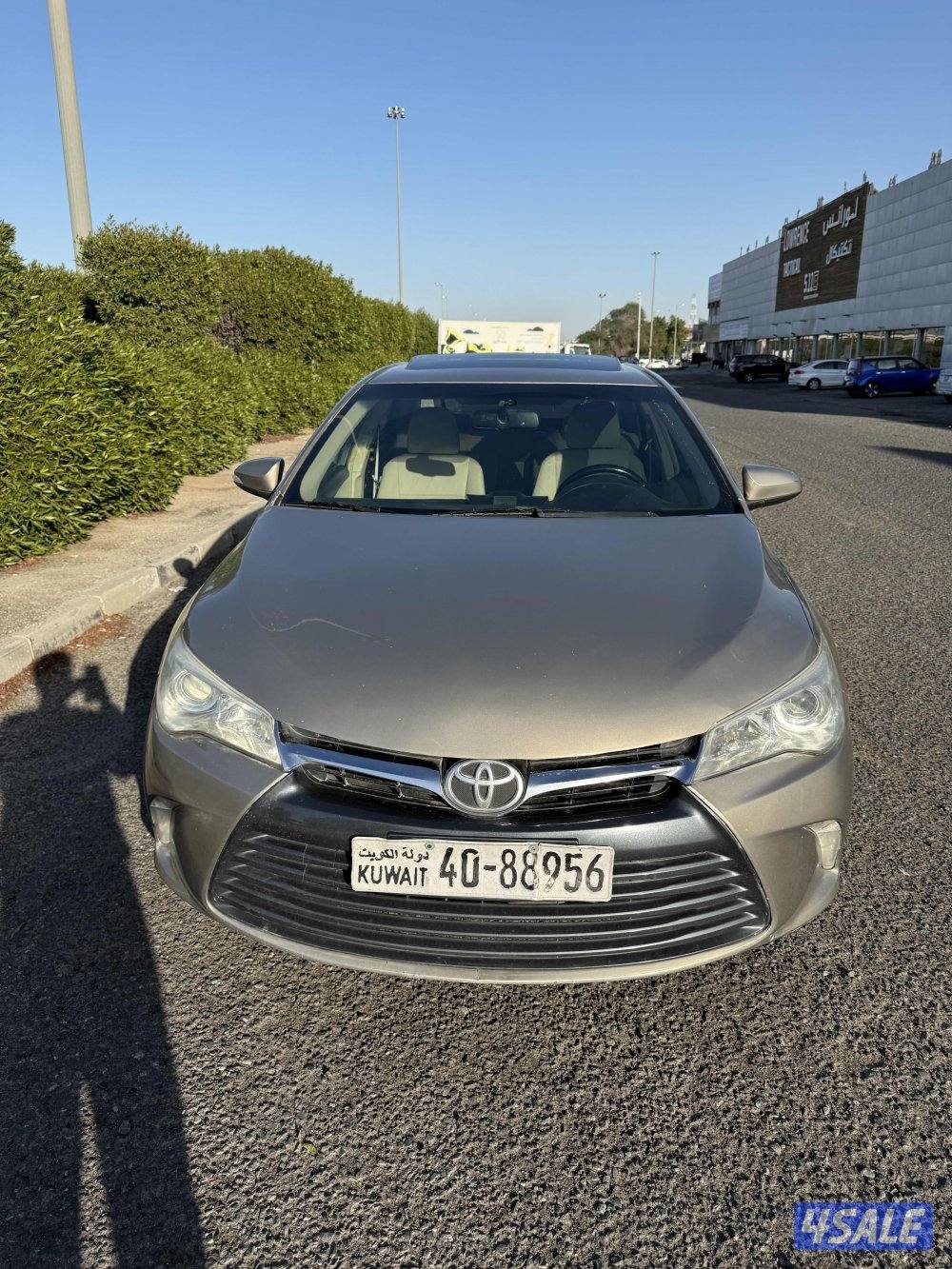 كامري كامل المواصفات فتحة الفحص متواجد مع الإعلان1