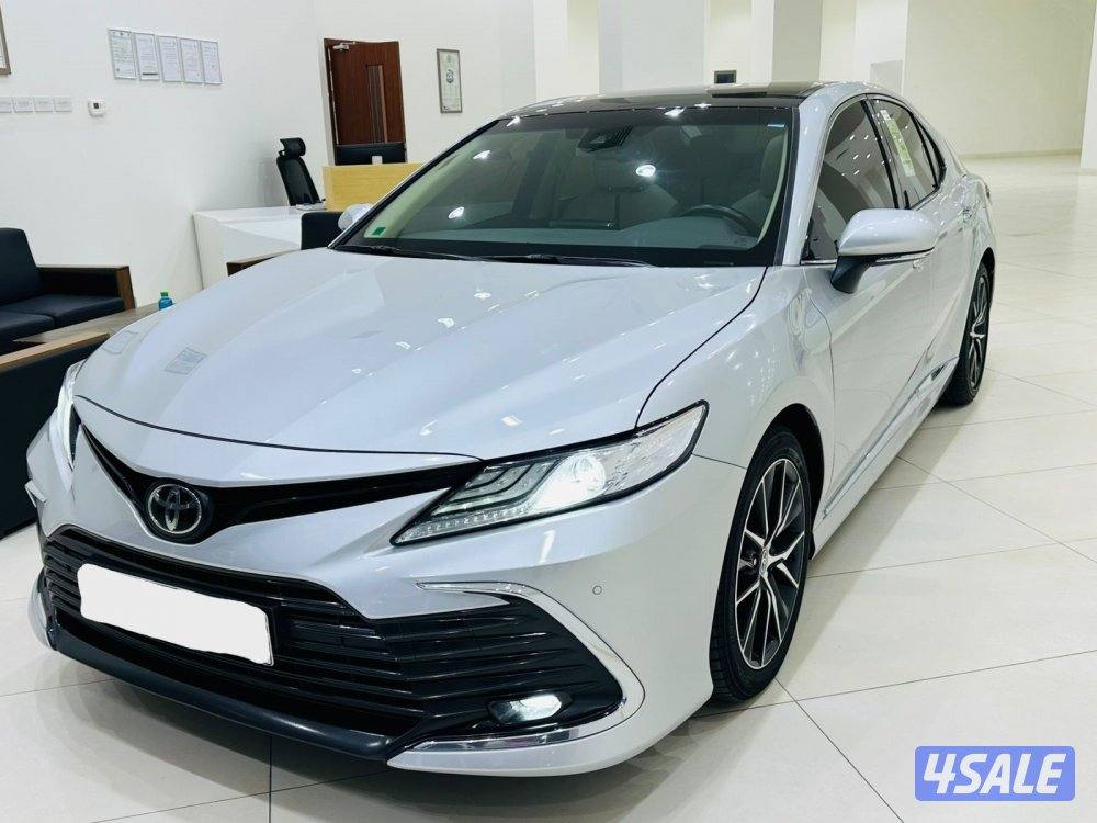 للبيع تويوتا كامري LIMITRD EDITION V6  3.5 موديل 20231