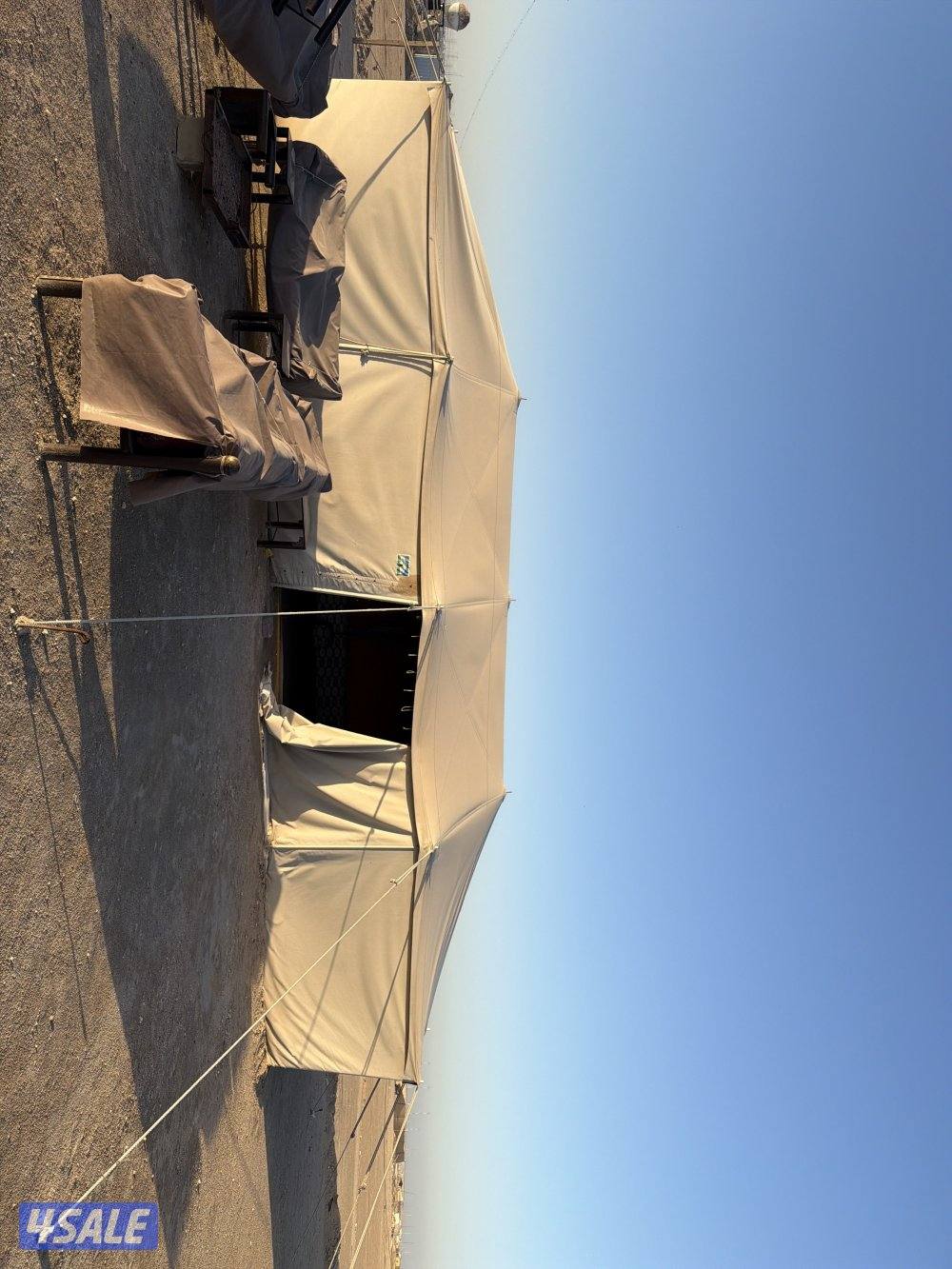 للبيع خيمة صباح11-5ثلاث جهات بس الرابع مو موجود مع مشبها0