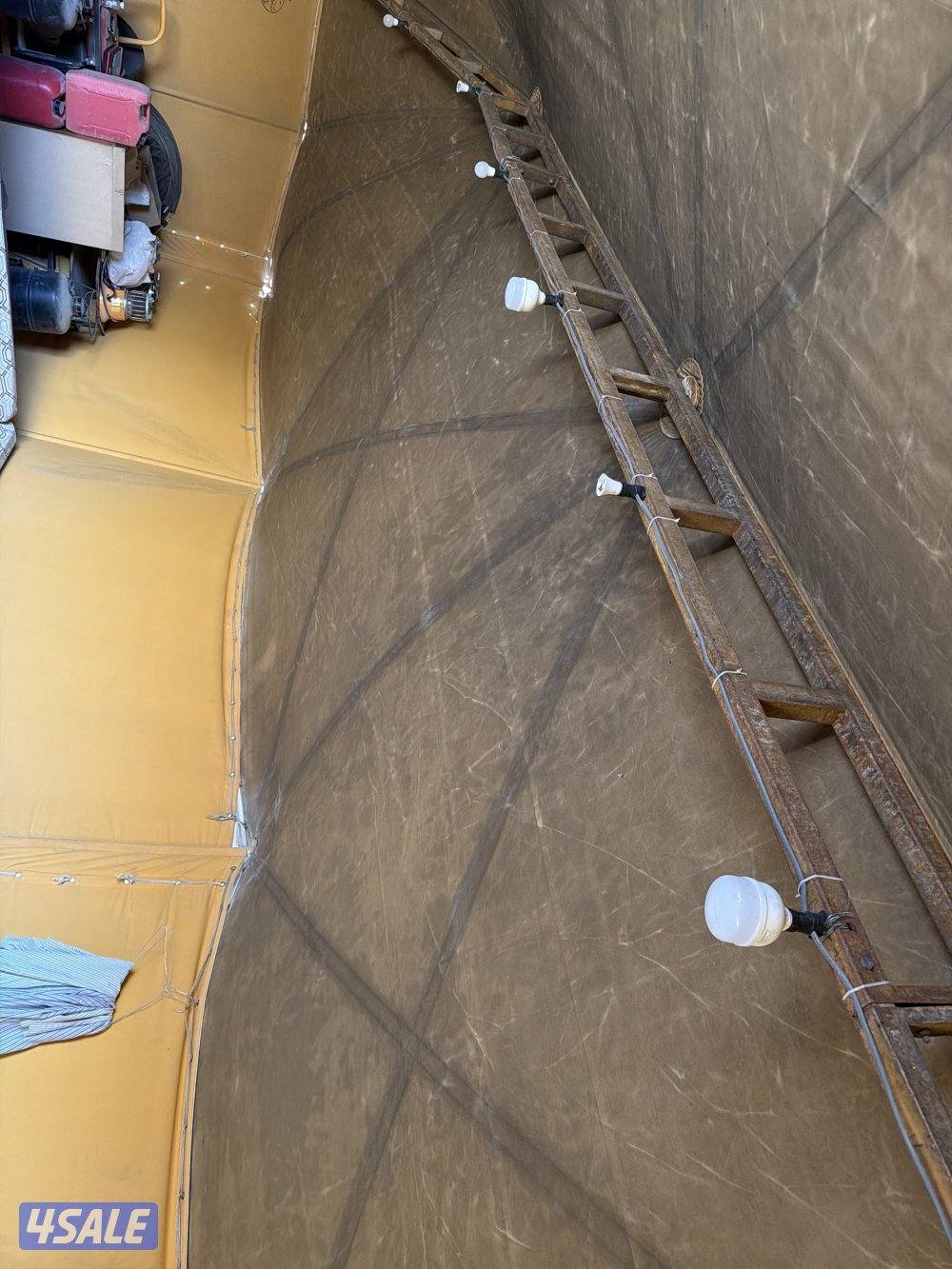 للبيع خيمة صباح11-5ثلاث جهات بس الرابع مو موجود مع مشبها2