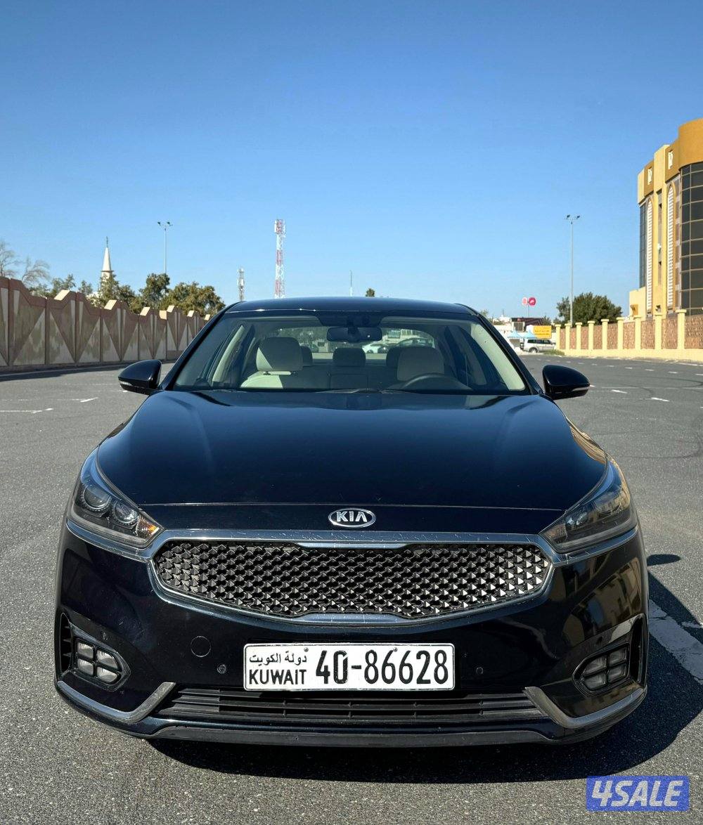 بحالة ممتازة كيا كادينزا 2017 ماشي 146 فحص ماكينة قير شاسي بيمة سنة1