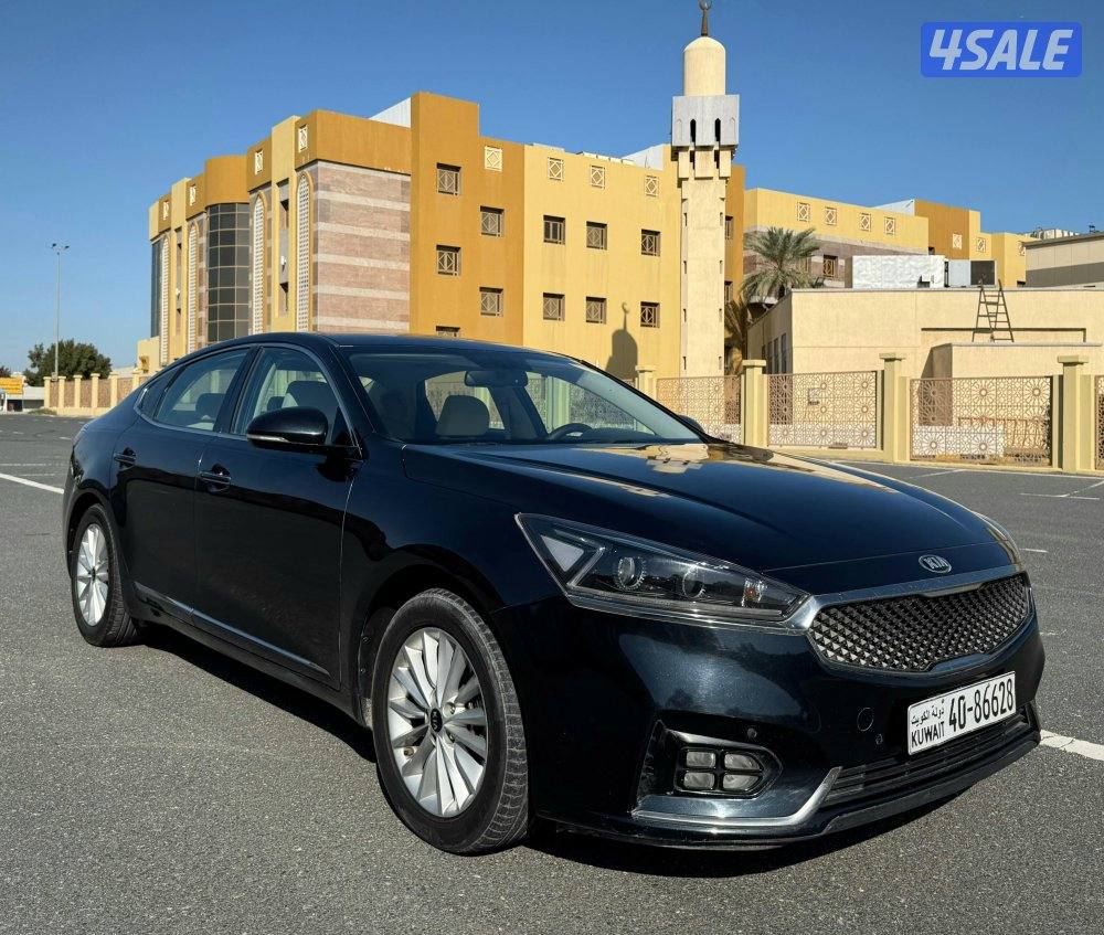 بحالة ممتازة كيا كادينزا 2017 ماشي 146 فحص ماكينة قير شاسي بيمة سنة2