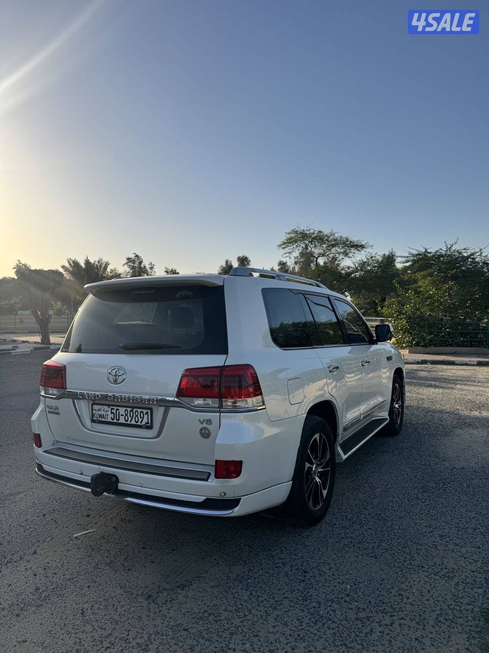 لاند كروز 2021 قراند تورينق4