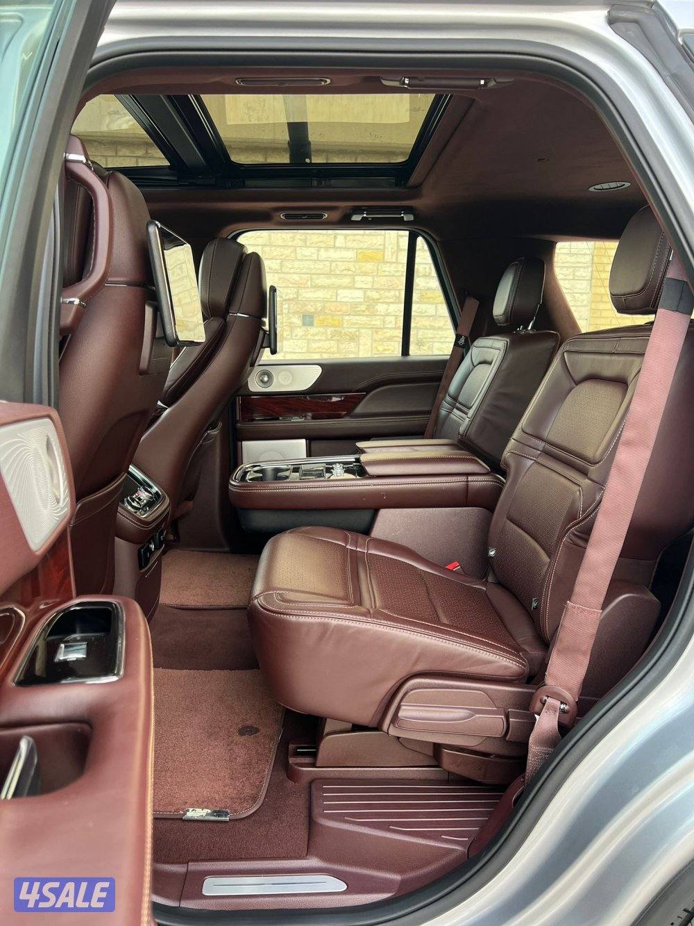 لنكولن 2020 نافيجتور بحالة الوكاله صبغ الوكاله اوردر خاص شرط الفحص8