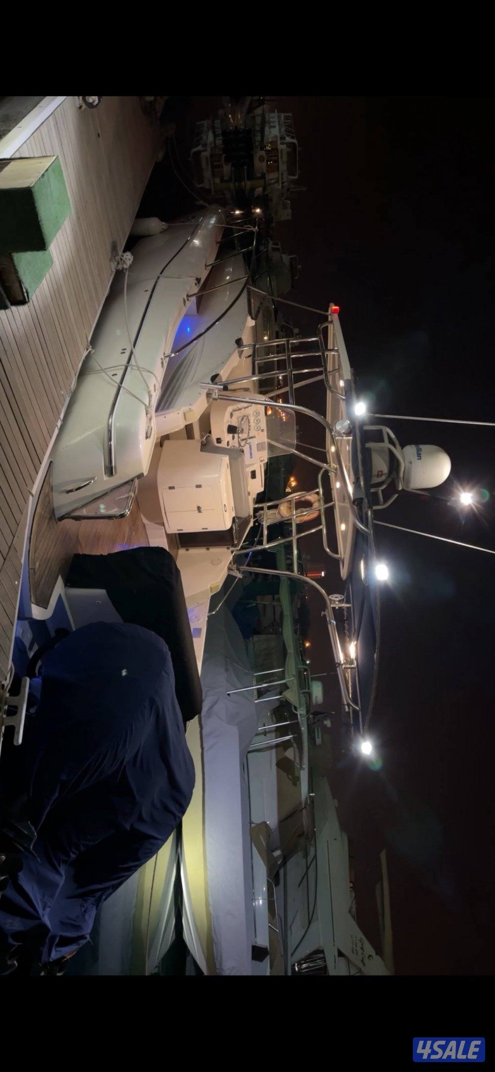 للبيع يخت سي ستورم ٤٢8