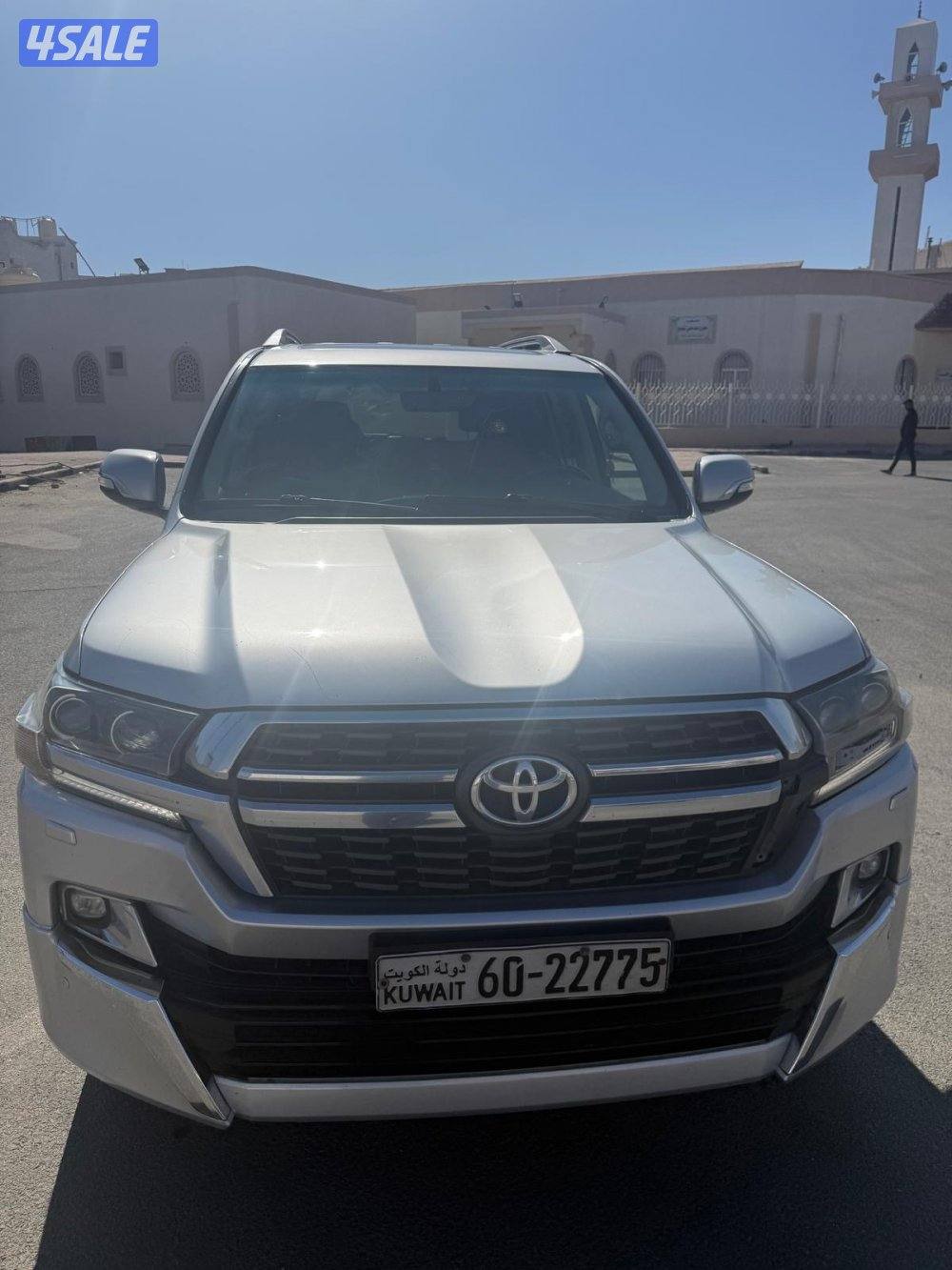 لاند كروزر قراند تورنق 20218