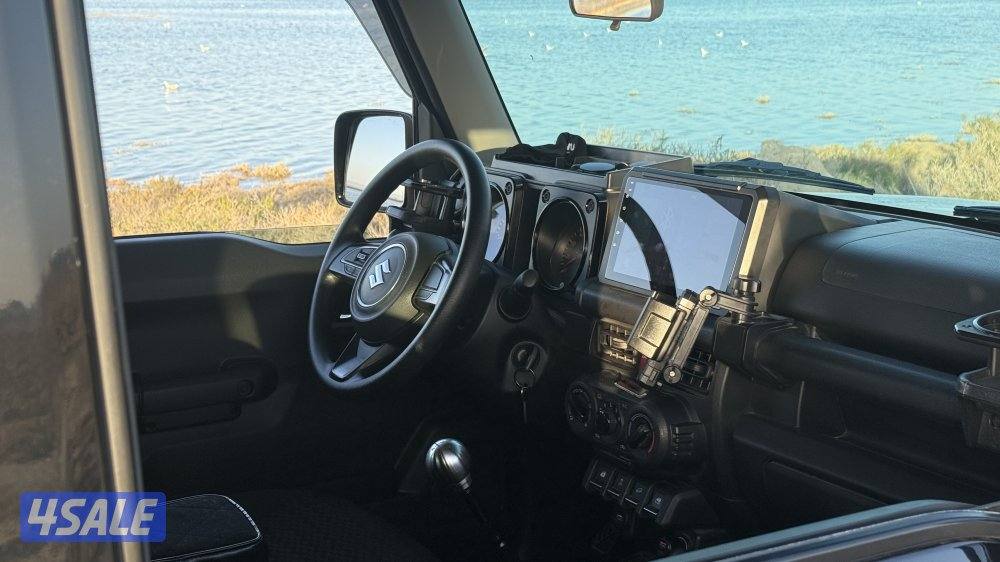 سوزوكي جمني 2021 - باب واحد - قير عادي6