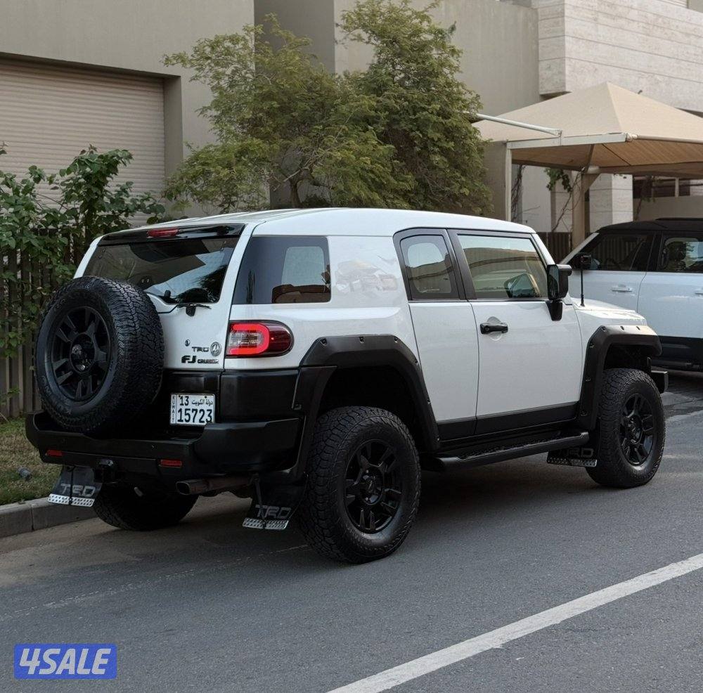 للبيع FJ TRD موديل 2015 وارد الساير2