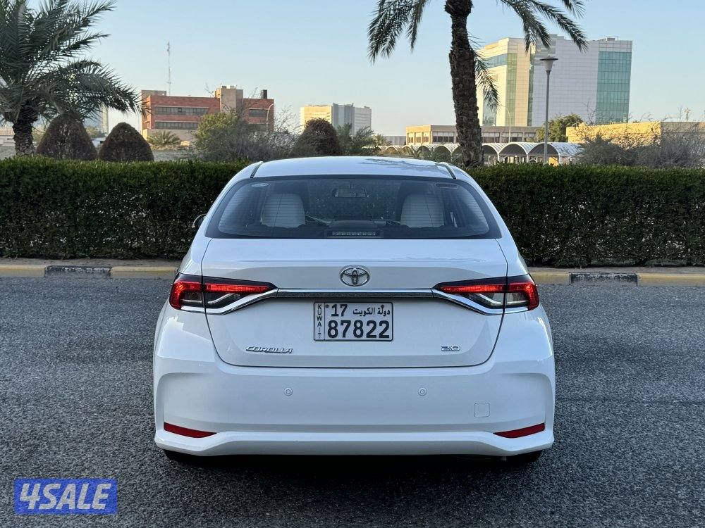 تويوتا كرولا 2.0 موديل 2020 بحاله الوكاله شرط الفحص4