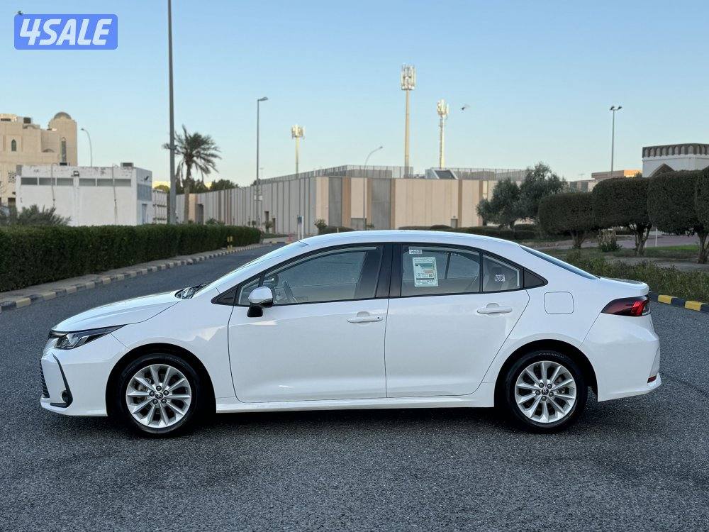 تويوتا كرولا 2.0 موديل 2020 بحاله الوكاله شرط الفحص8