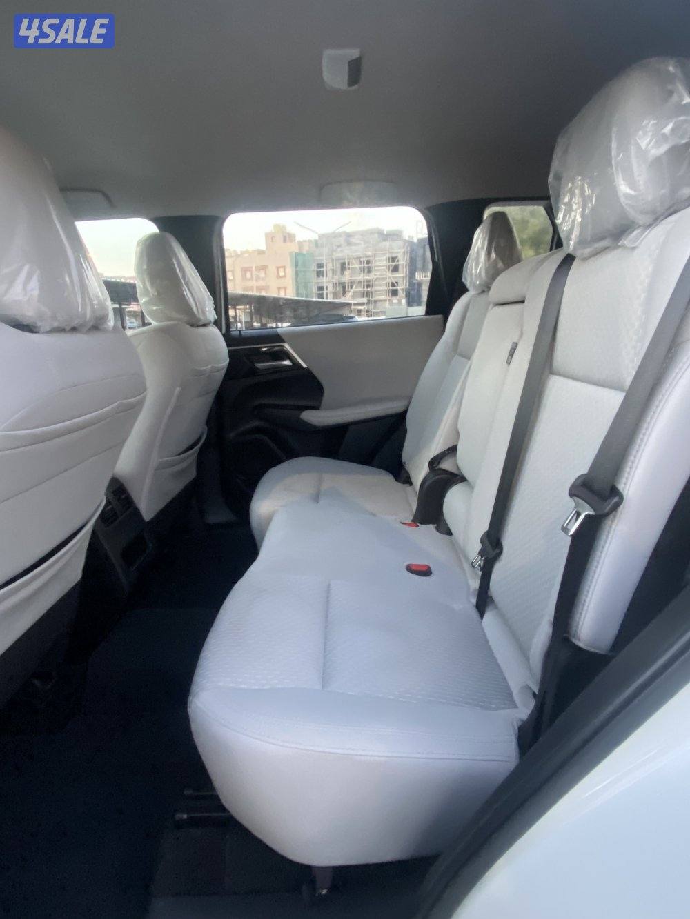 للبيع اوتلاندر ٢٠٢٣6