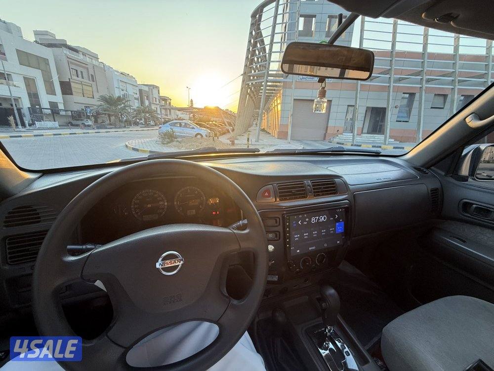 للبيع نيسان سفاري بيك اب 20131