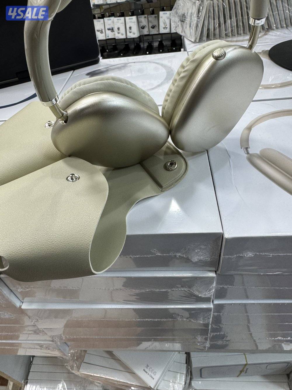 سماعات كوبي ايربودز ماكس + توصيل مجاني وكفاله سنه5