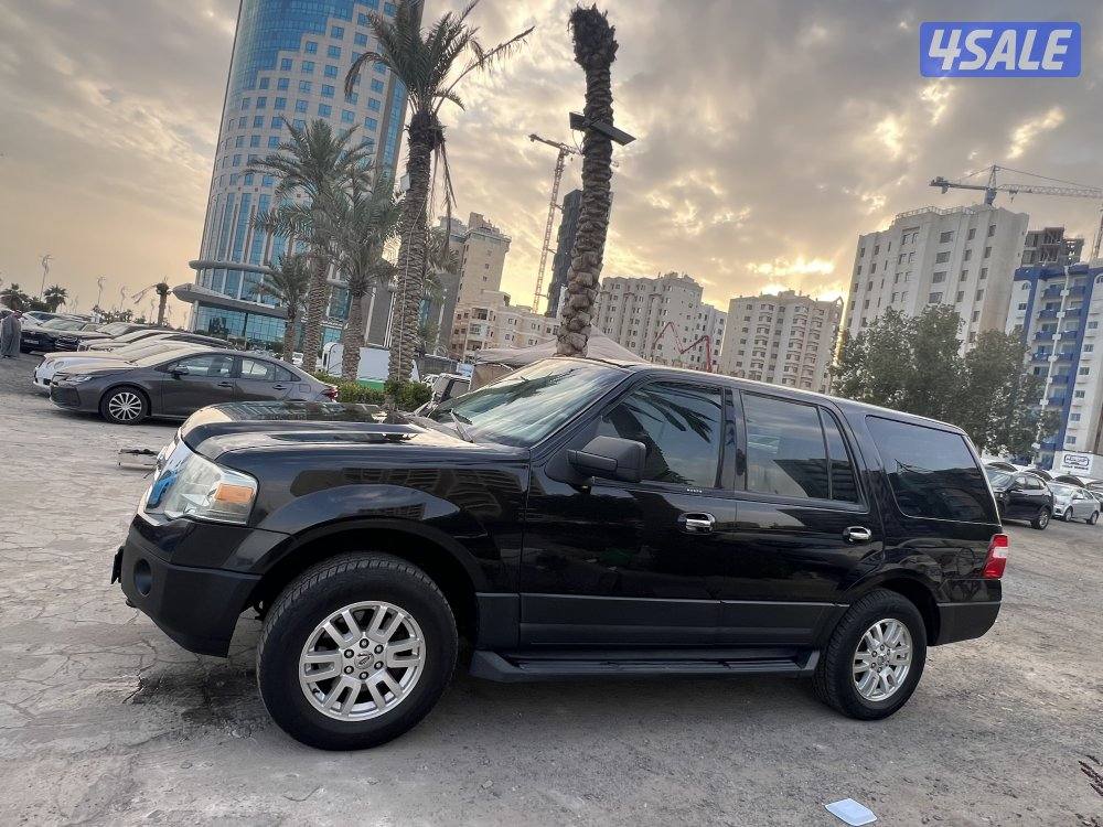 للبيع اكسبدشن موديل 20125