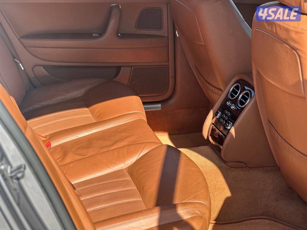 للبيع بنتلي فلاينج سبير v12 ماشي ١٤٠ الف كيلو5