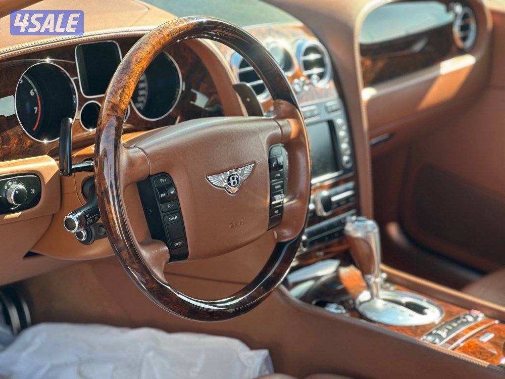 للبيع بنتلي فلاينج سبير v12 ماشي ١٤٠ الف كيلو6