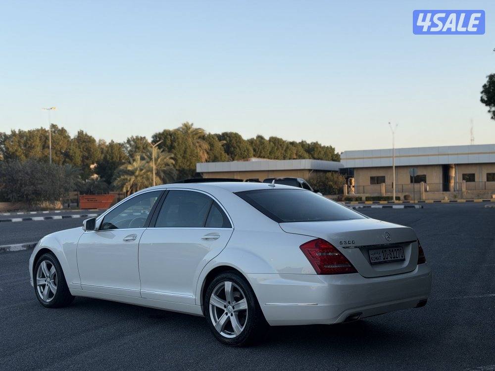 مرسيدس S300 موديل : 2012 وارد الوكاله بحالة الوكاله نقبل تثمين وبدل3