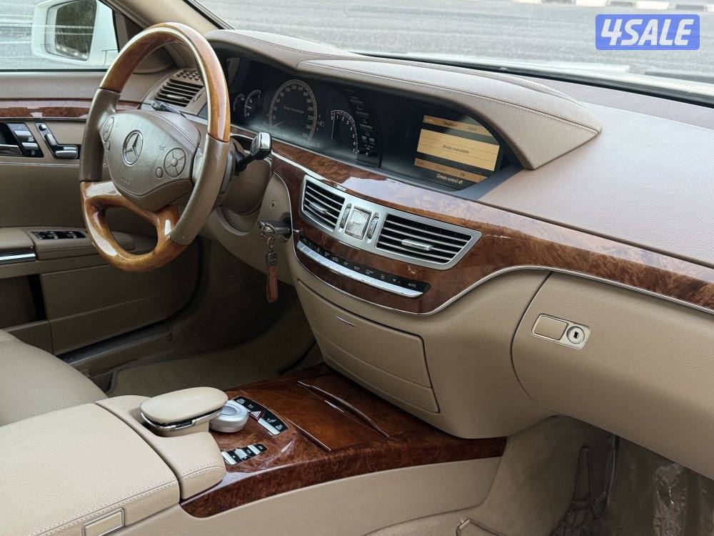 مرسيدس S300 موديل : 2012 وارد الوكاله بحالة الوكاله نقبل تثمين وبدل9