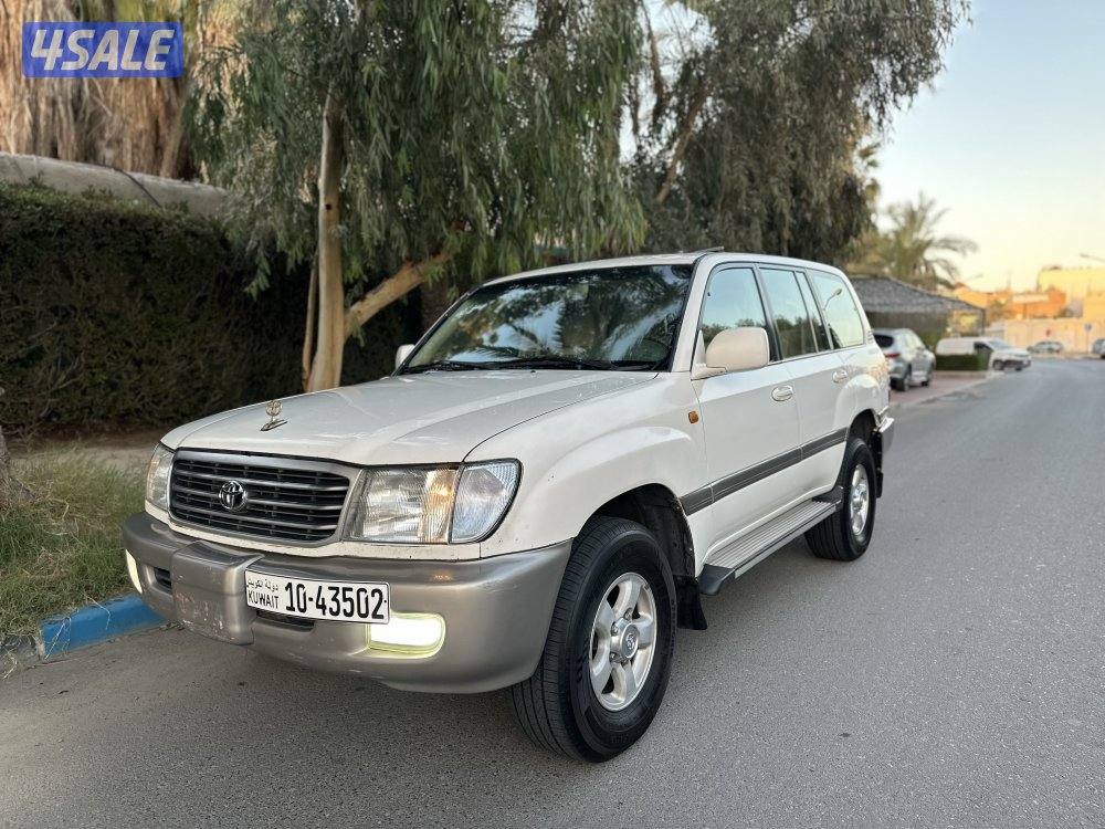 بحاله ممتازه وارد الساير1