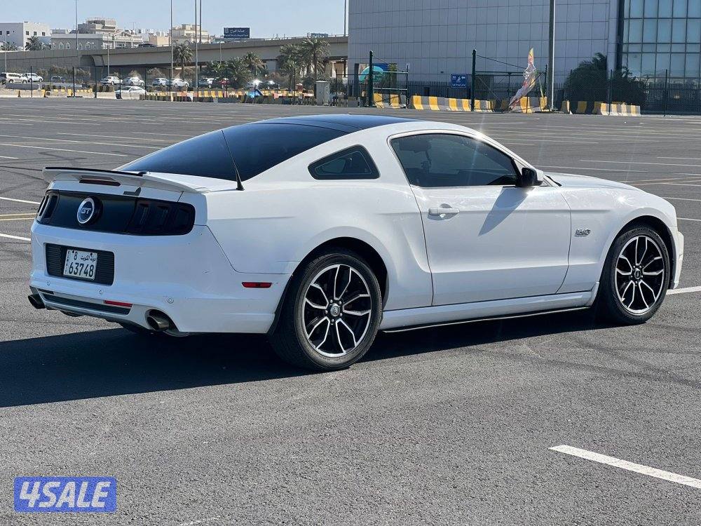 موستانج 20133