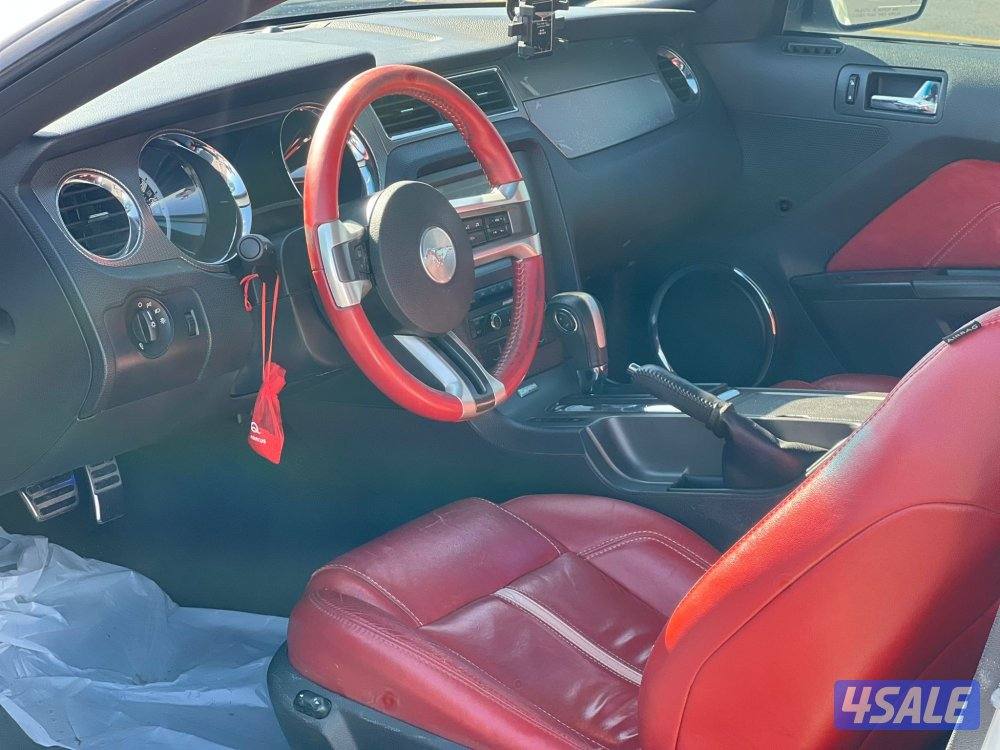 موستانج 20135