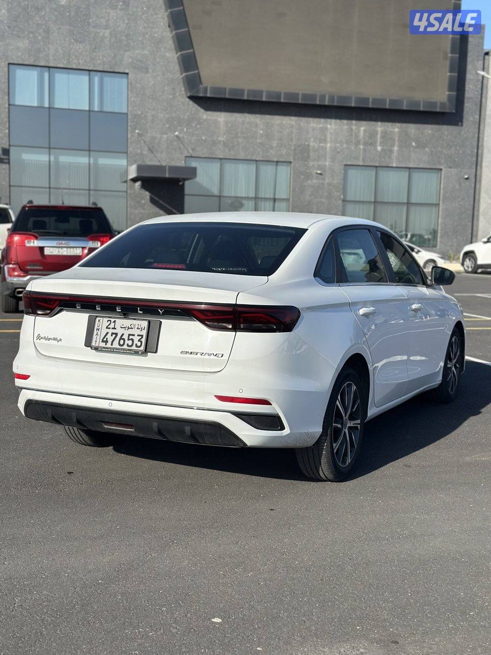 جيلي - امجراند مديل 2023 عداد 30 الف3