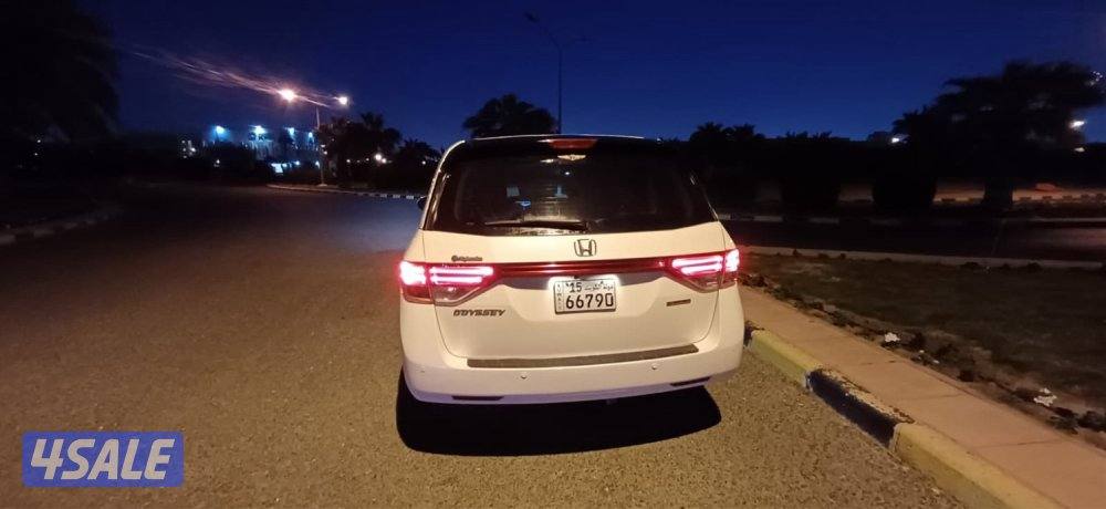 هوندا اوديسي العائليه 2016 نظيفه جدا كامل المواصفات شرط الفحص1