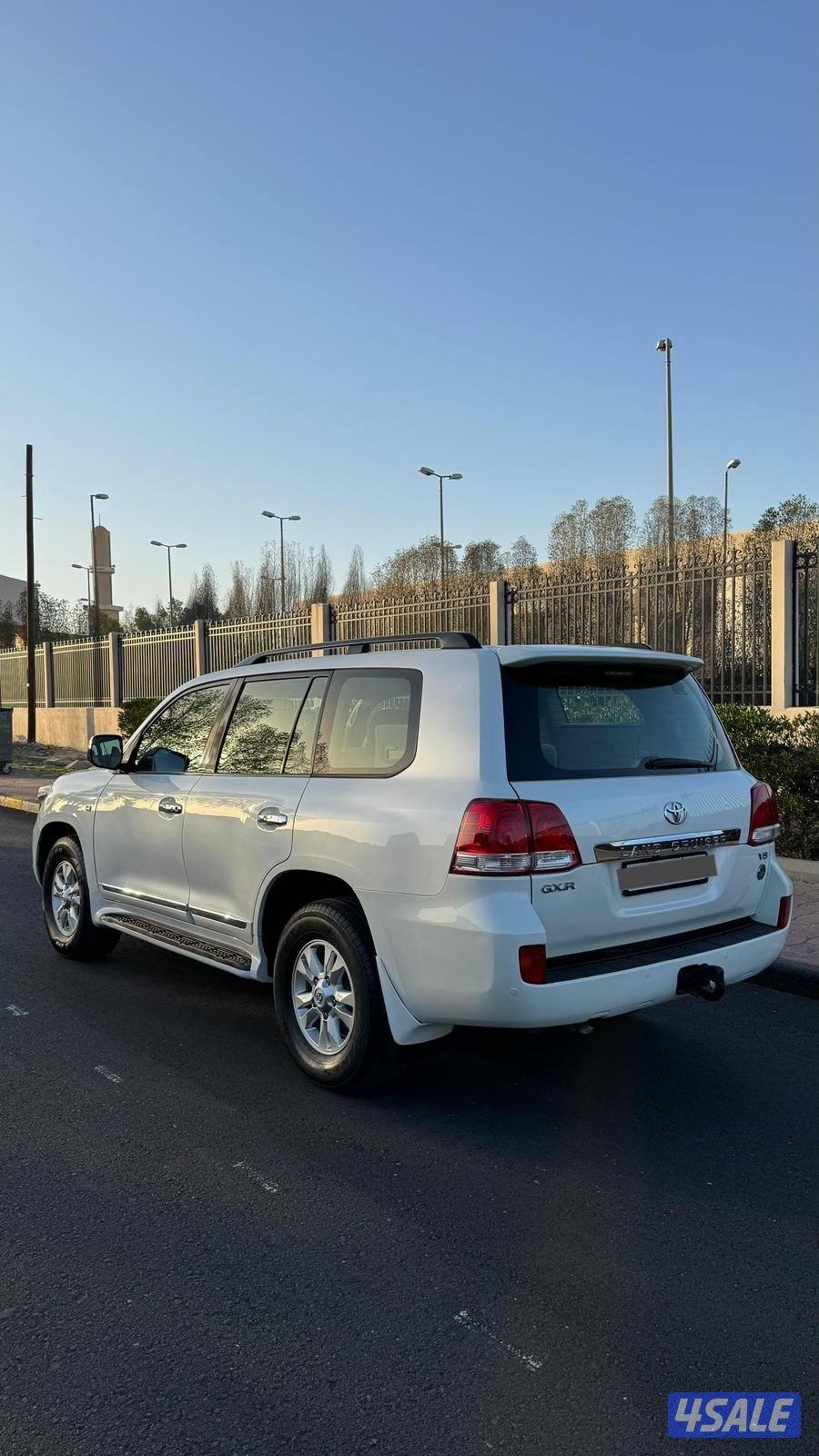 لاندكروز 2010 GXR2