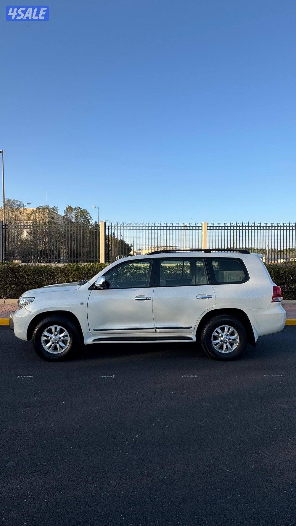 لاندكروز 2010 GXR4