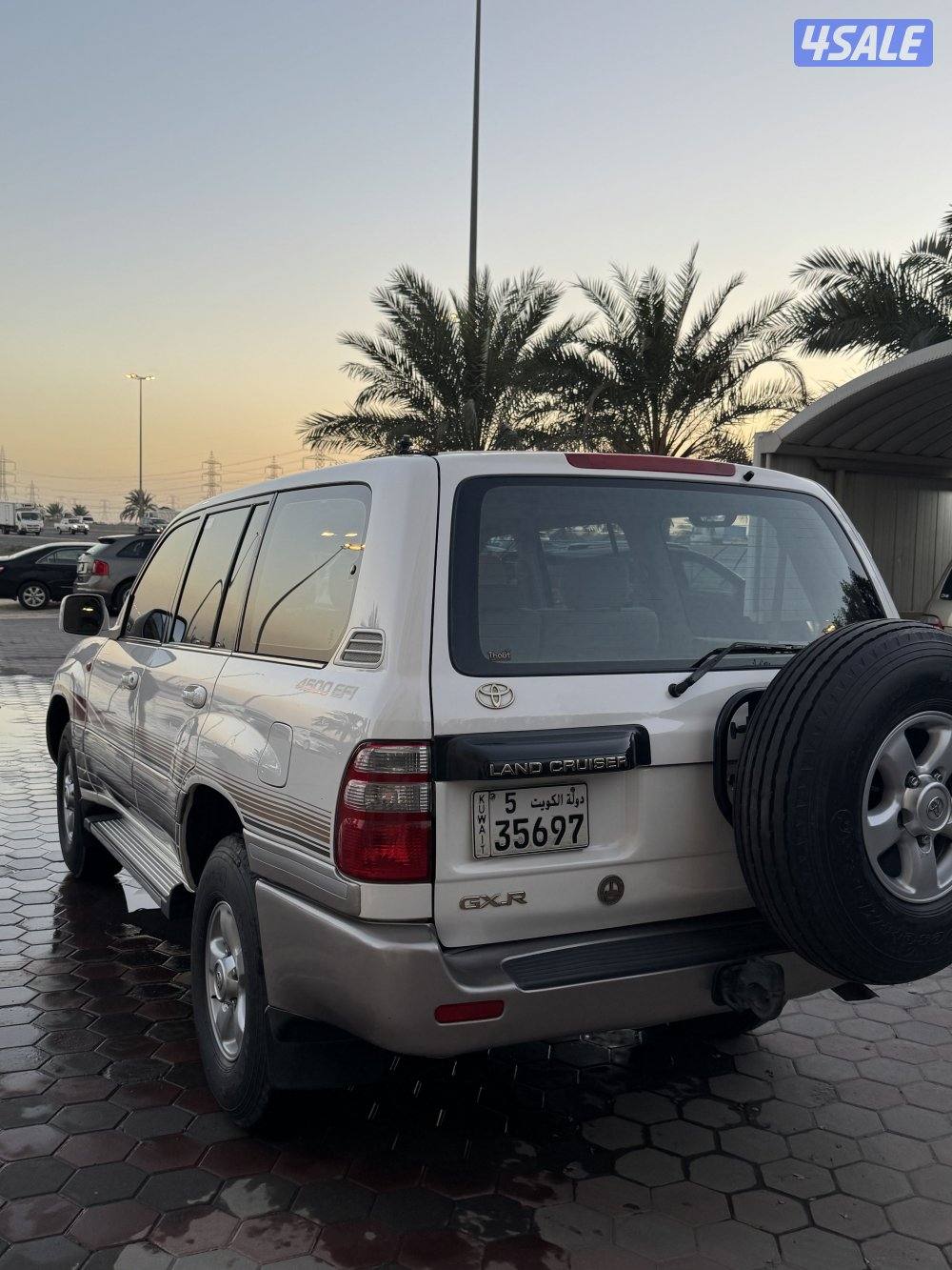 لاند كروزر ٢٠٠٣0