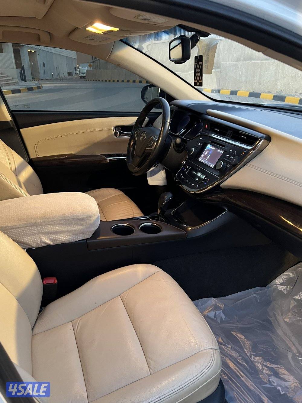 للبيع افالون موديل 2013 الساير4