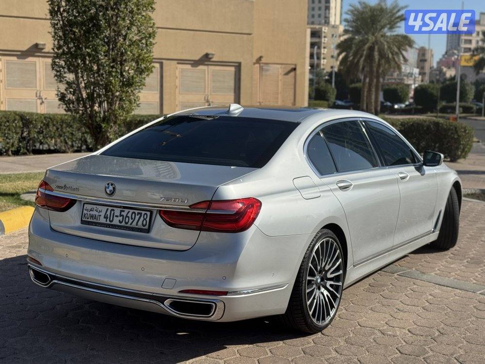 Bmw 750il 2016 صبغ الوكالة4