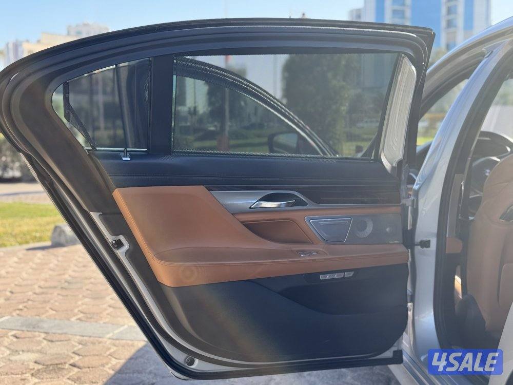 Bmw 750il 2016 صبغ الوكالة6