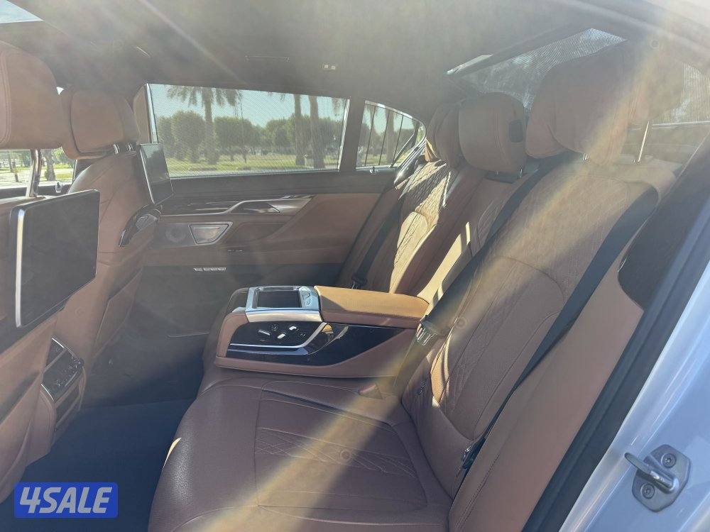 Bmw 750il 2016 صبغ الوكالة14