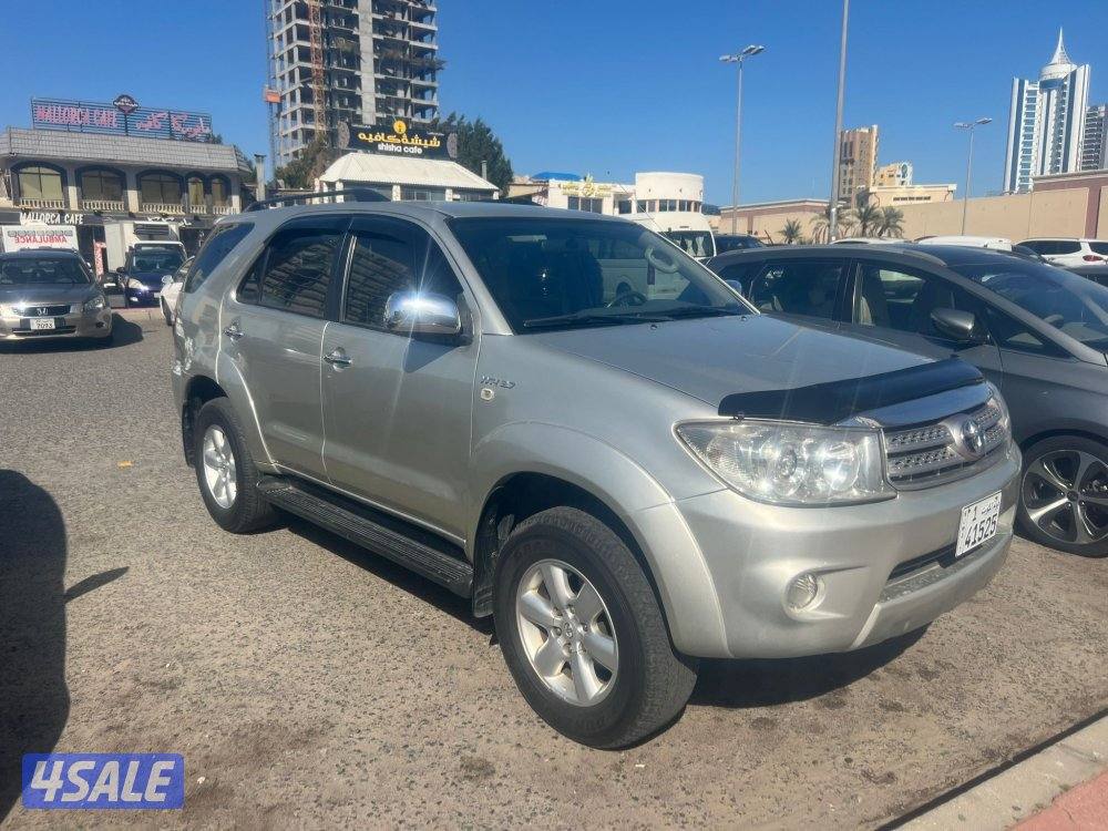 تويوتا فورتينر 20103