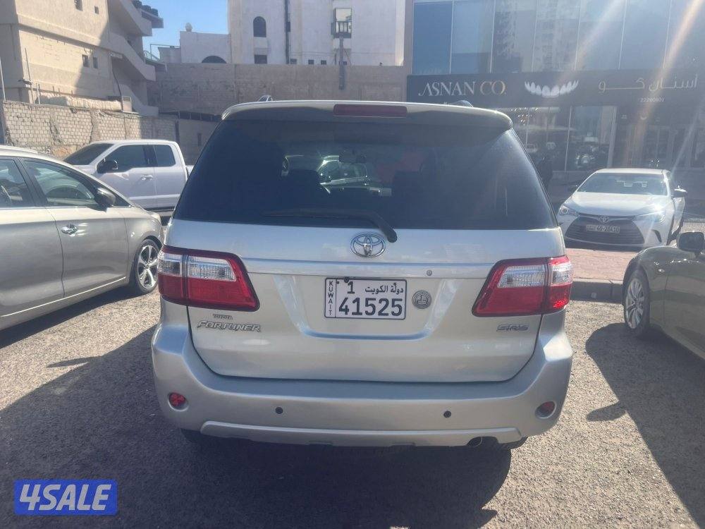 تويوتا فورتينر 20106