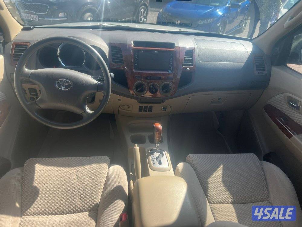 تويوتا فورتينر 201010