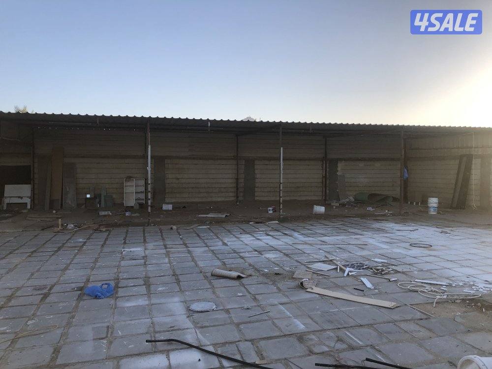 لتنازل عن جاخور قطعة 12قريب الشارع عبارة عن ديوانية وصالة وغرفتين0