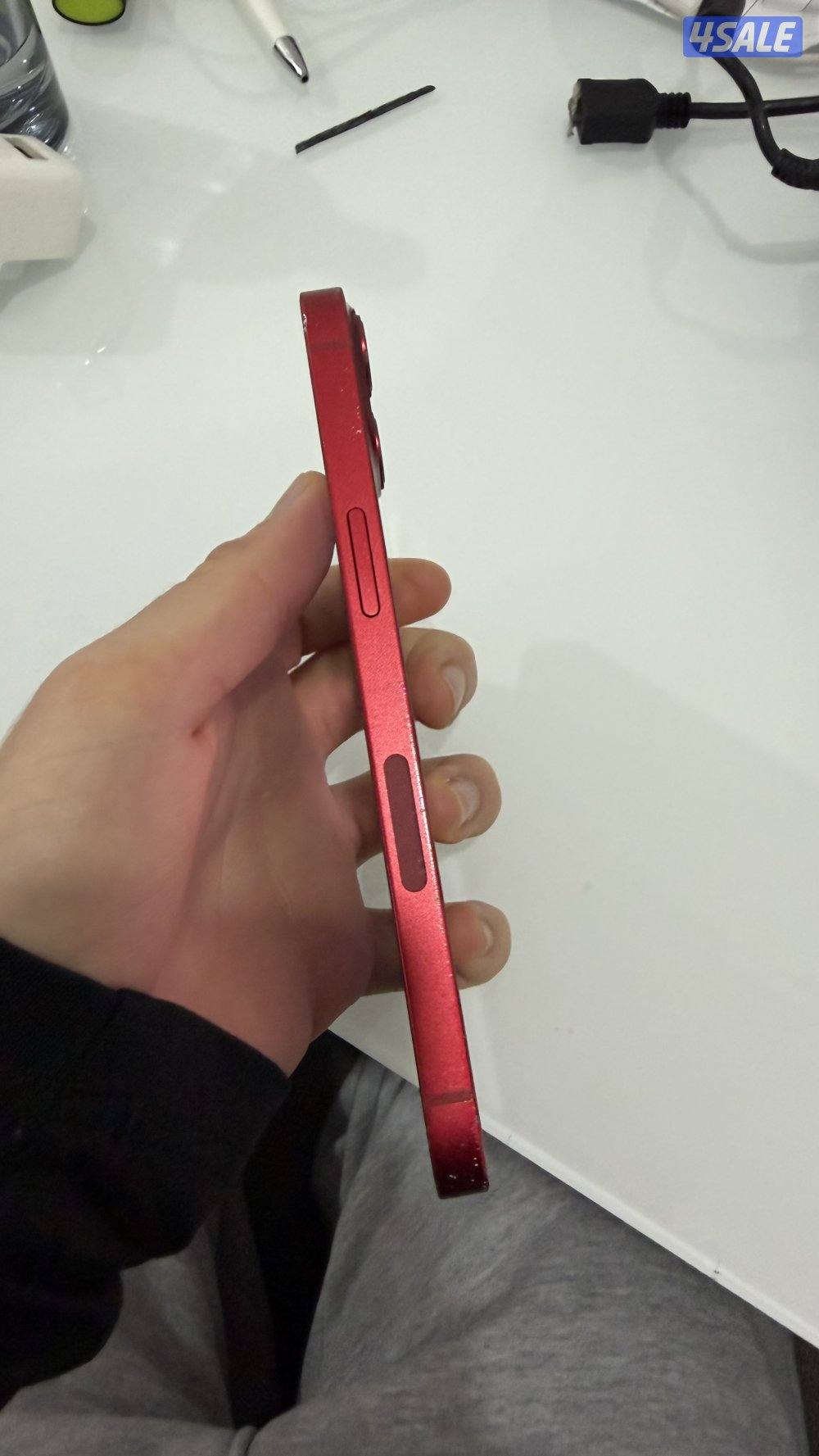 آيفون ١٣ عادي بطاريه ٧٤ مو مفتوح5