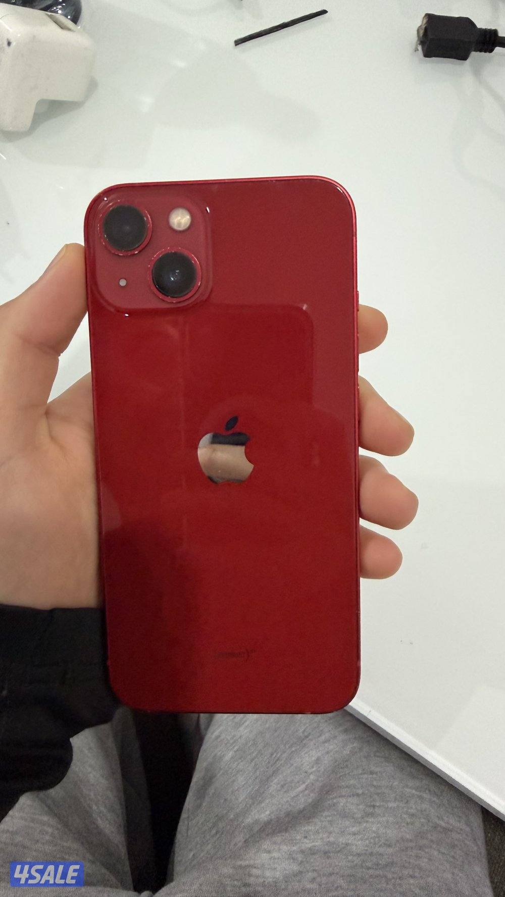 آيفون ١٣ عادي بطاريه ٧٤ مو مفتوح6