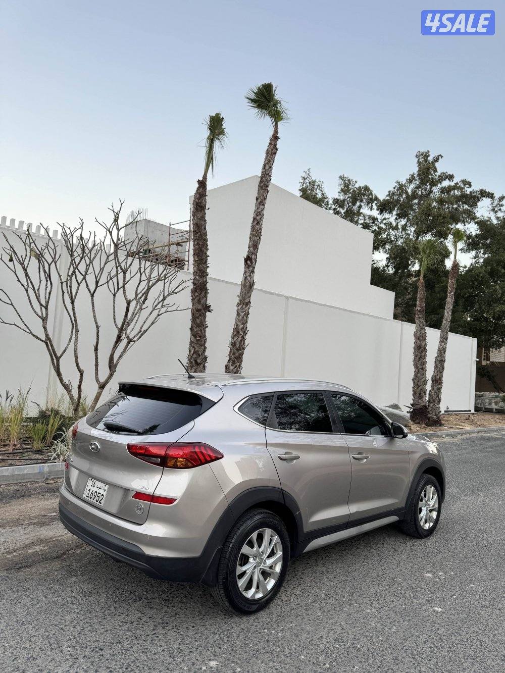 للبيع توسان3