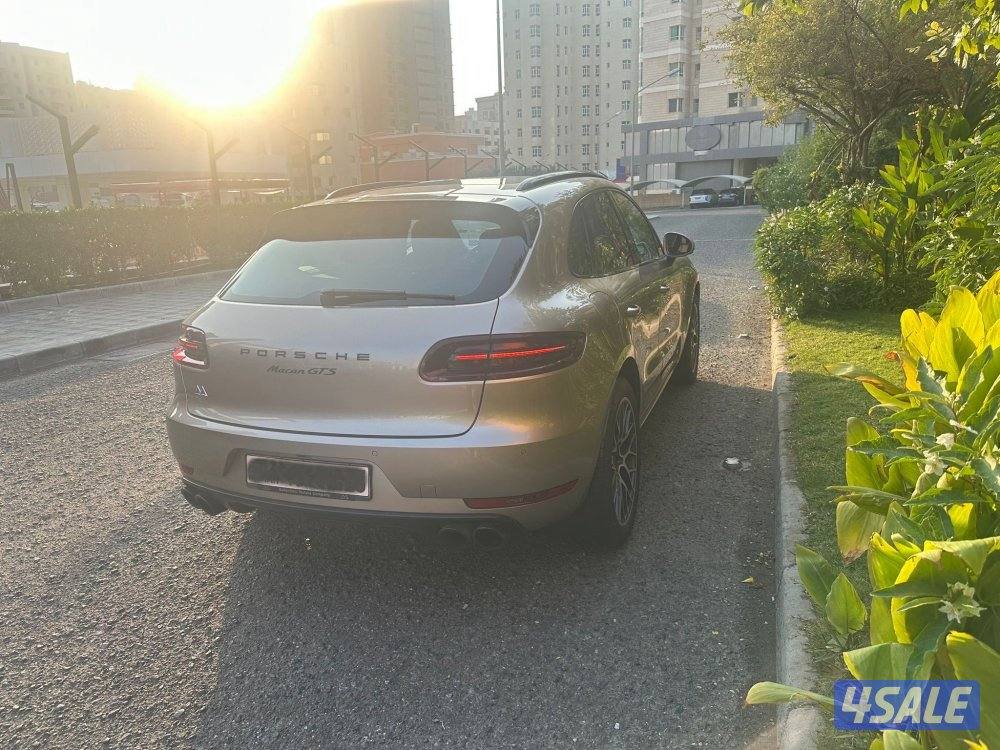 بورش مكان GTS 20171