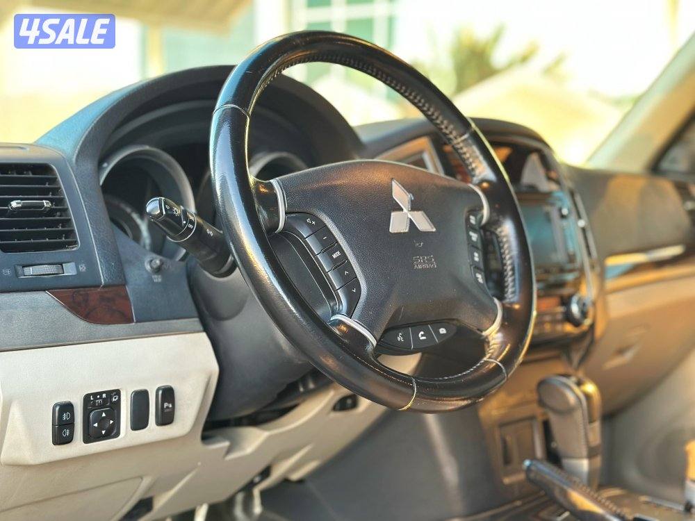 معرض القمة🚩8